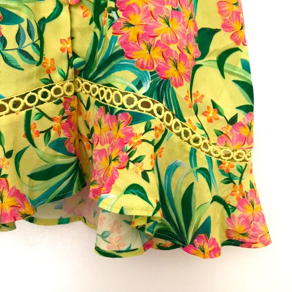 Farm Rio Ruffled Floral Tank top Anthropologie blouse M NWT - Picture 10 of 15